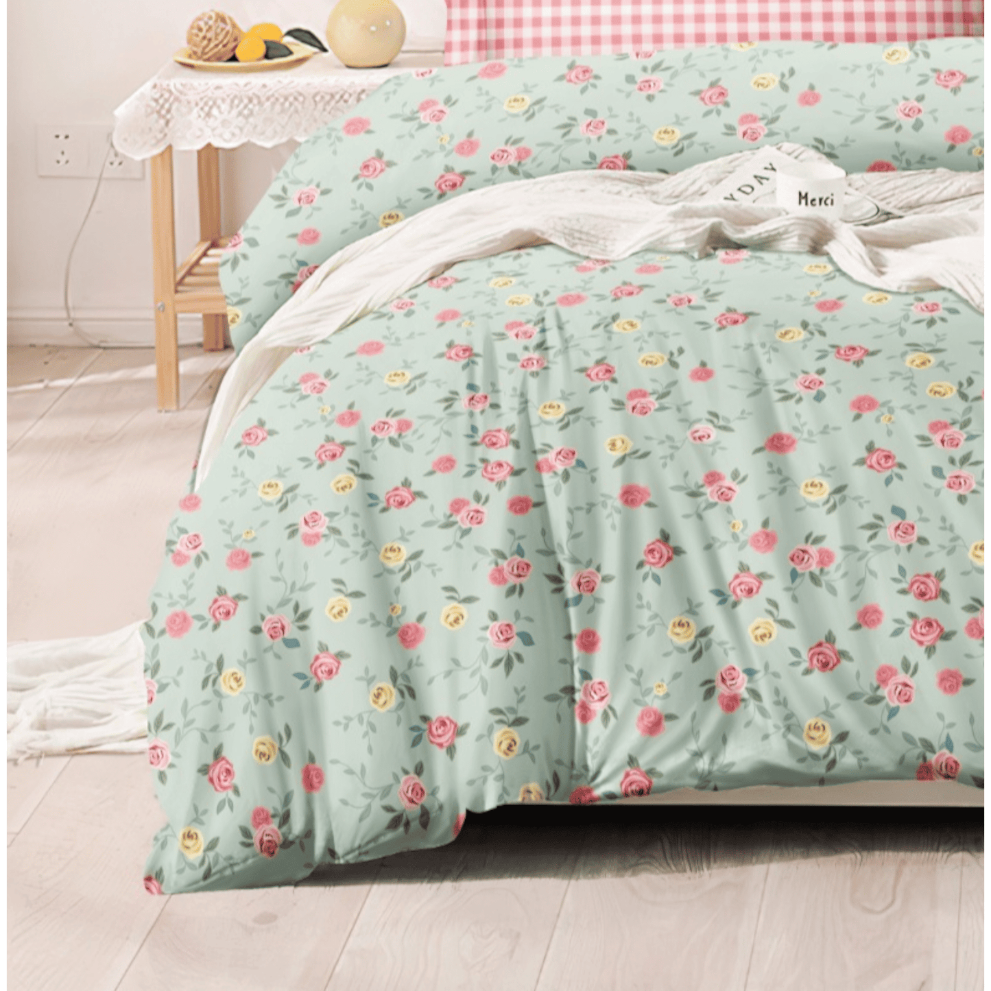 Pastel Gingham and Roses Bedsheet