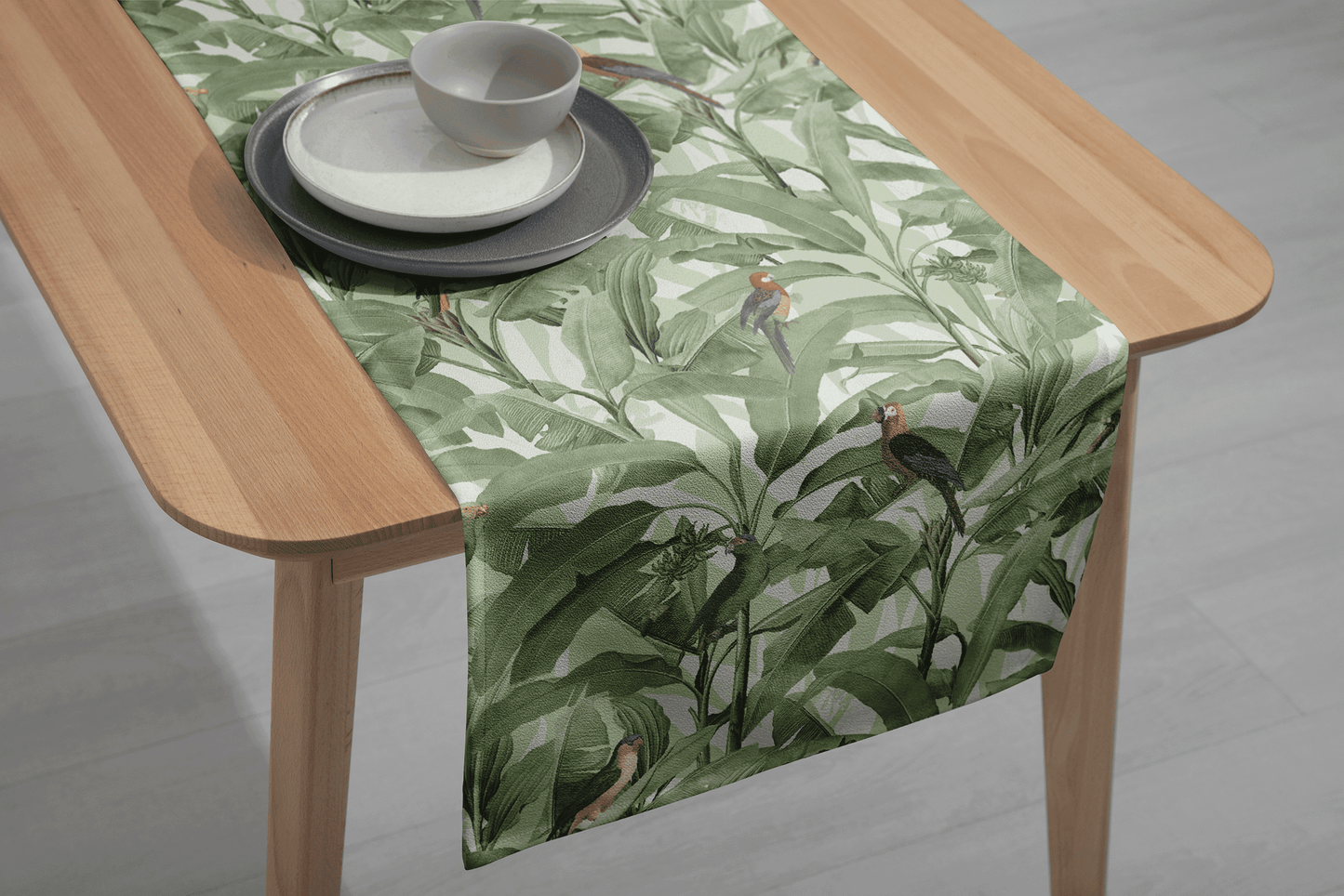 Aviary elegance Table Runner - 6 Seater