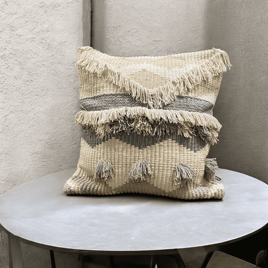 Earthy Waves Tufted Cushion Cover