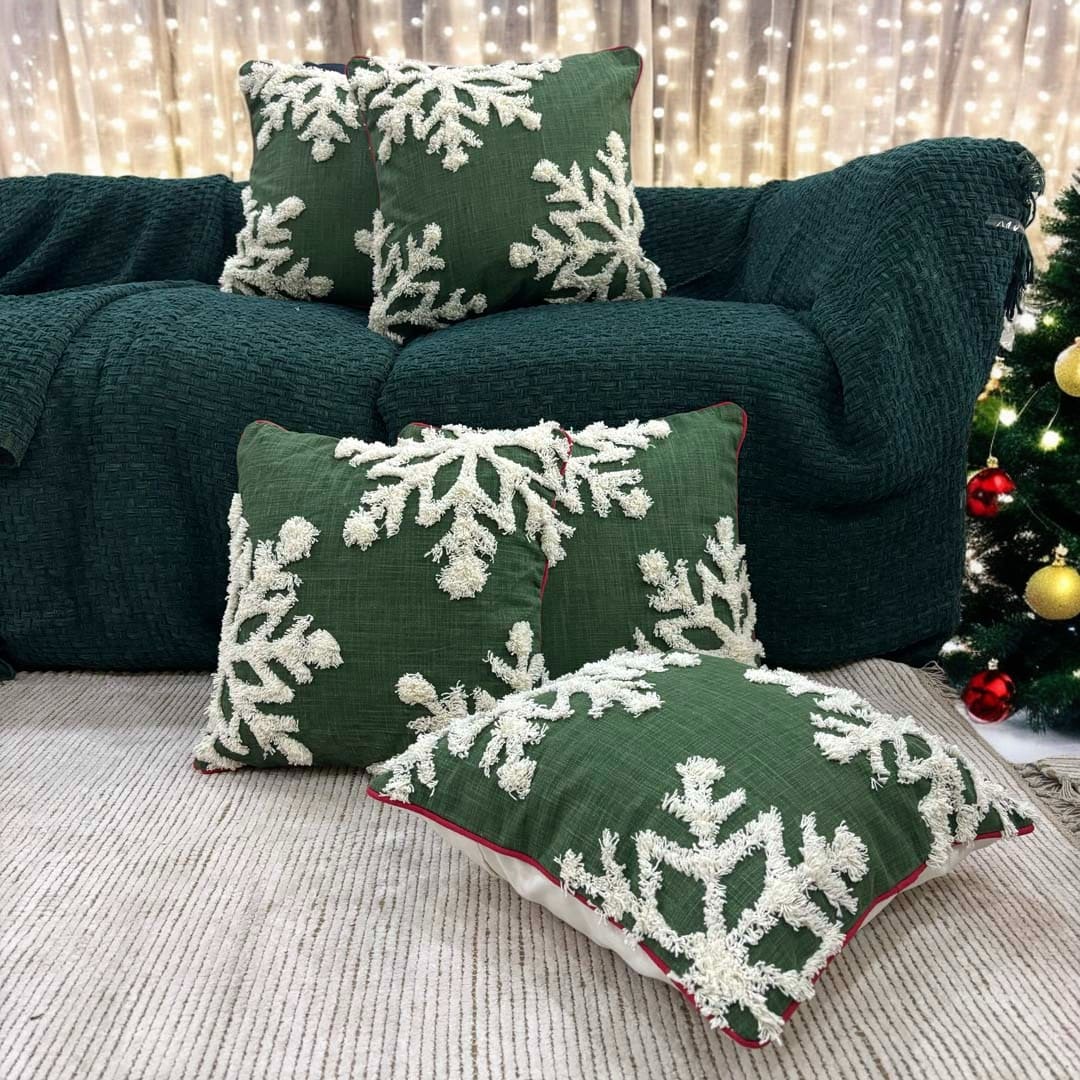 Evergreen Snowflake Tufted Christmas Cushion Cover