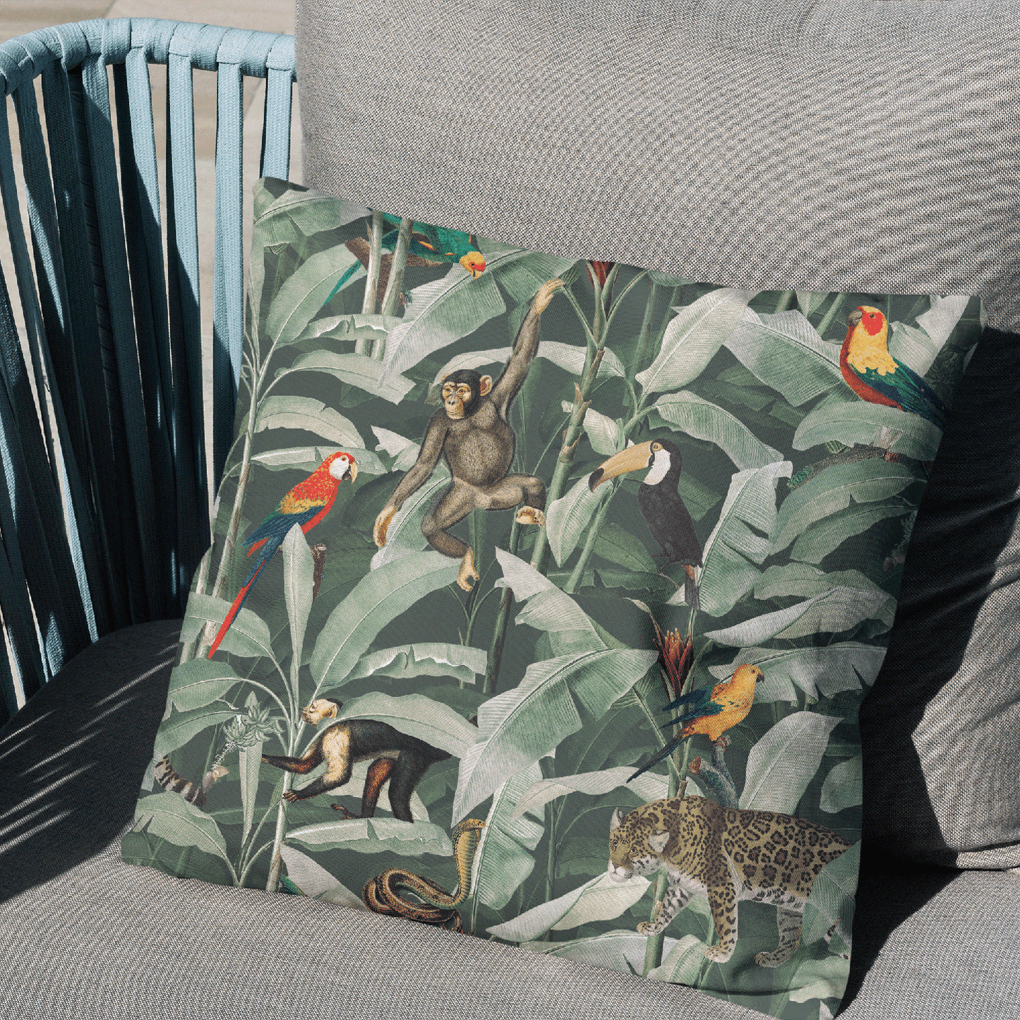 Jungle Rhapsody Velvet Cushion Cover