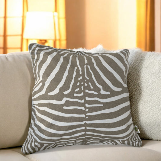 Zebra Stripes Tufted Cushion Cover