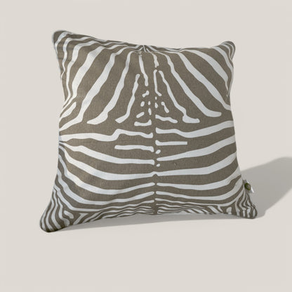 Zebra Stripes Tufted Cushion Cover