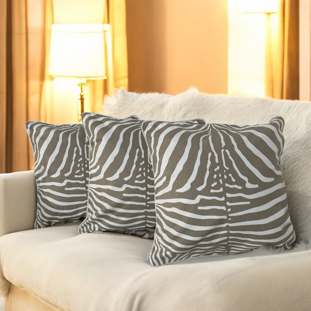 Zebra Stripes Tufted Cushion Cover